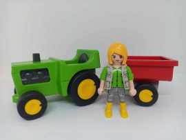 Playmobil Traktor utánfutóval + figura