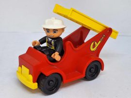 Lego Duplo Tűzoltóautó figurával 