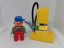 Lego Duplo Tankoló Állomás Figurával 