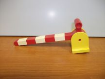   Lego Duplo sorompó vonat pályához, vasúthoz, sínpályához (sárgult,rágott)